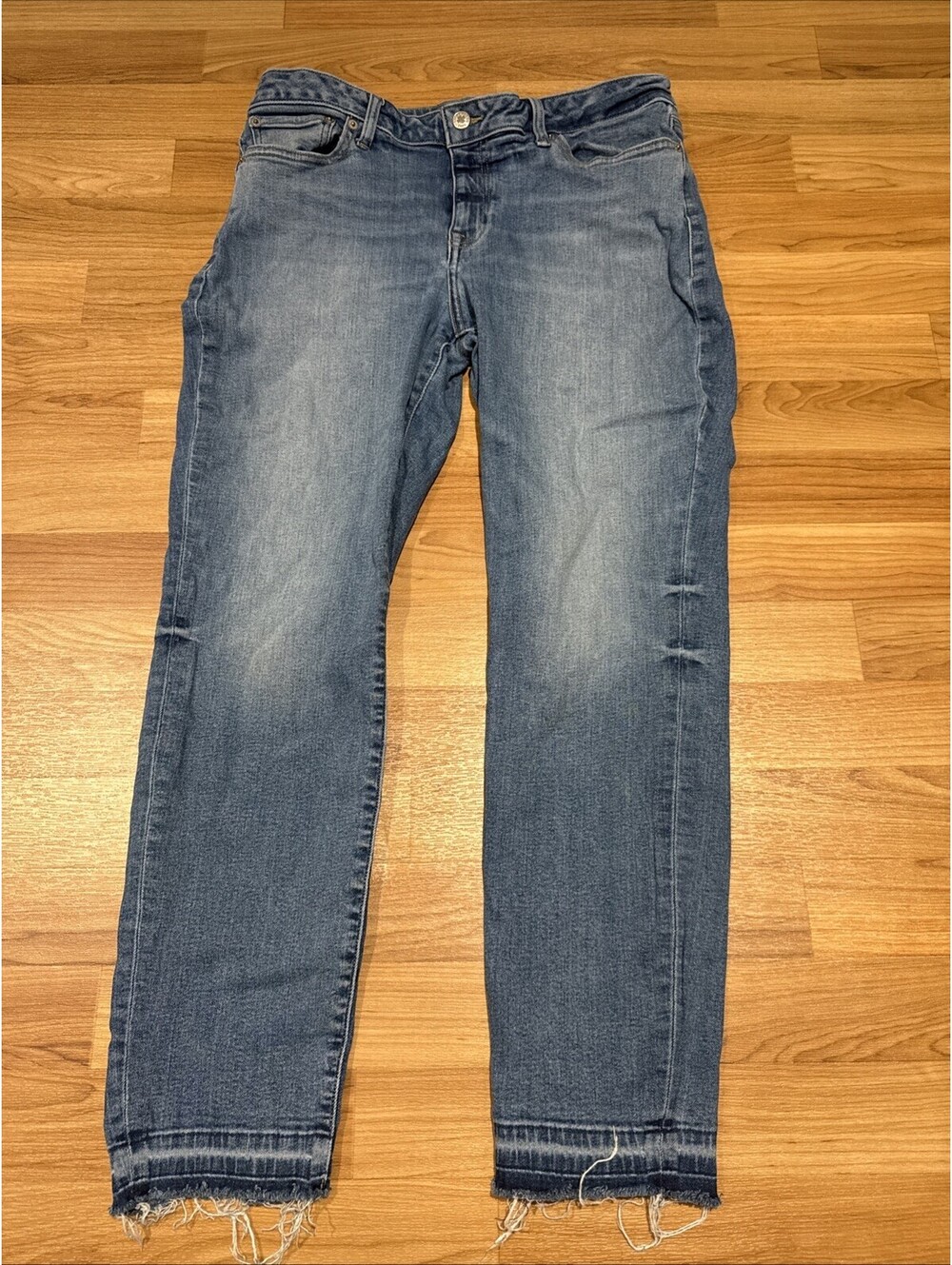 Lucky Brand Lolita Super Skinny Jeans Women's Size 12/31 Medium Wash Frayed Hem